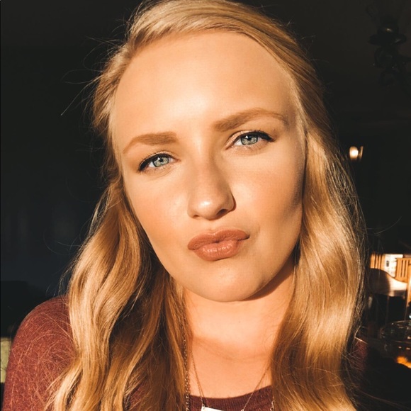 averieadams24